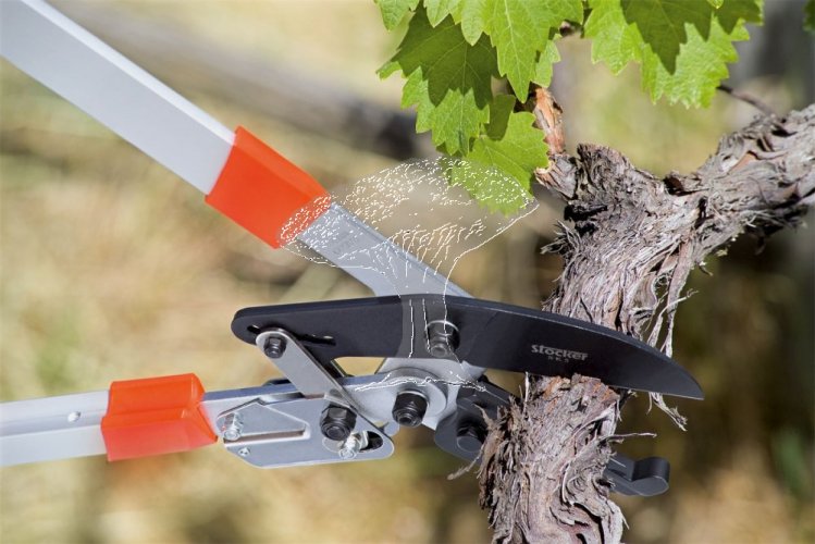 ST7242 Stocker Teleskopické nůžky na větve s ráčnou 75-110cm